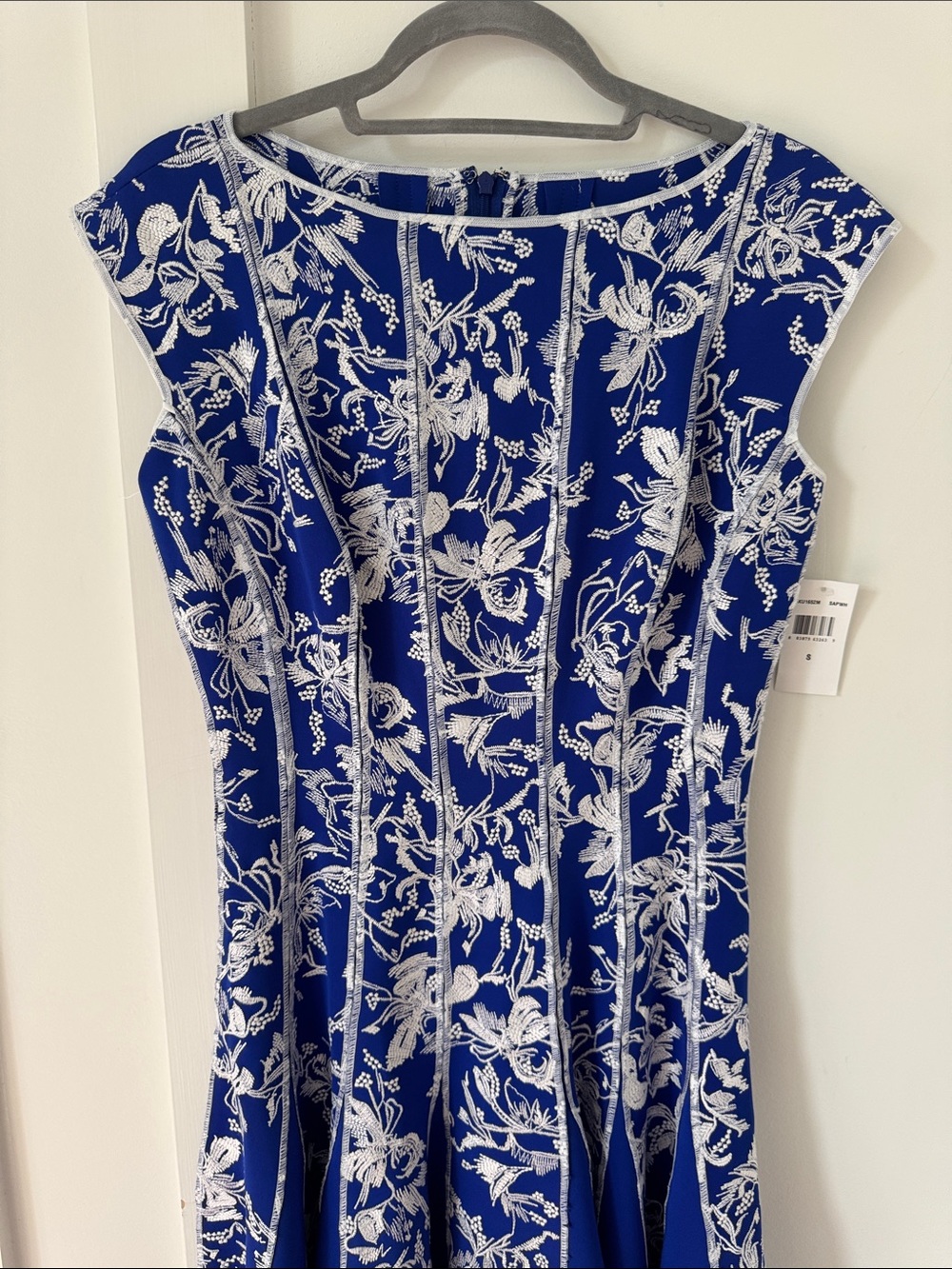 NWT Tadashi Shoji Blue Floral Embroidered Dress Size S - Picture 3 of 10